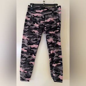 Calvin Klein Performance Leggings Pink Camo Gathered Leg